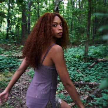 An image of the artist Ravyn Lenae